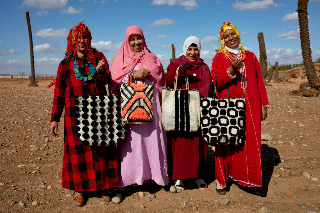 EnShalla turns food bags into chic totes
